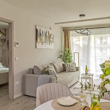 Apartment Nova Apartman