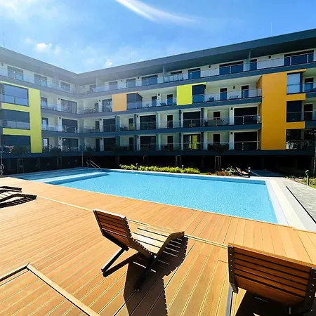 Nova Apartman דירה